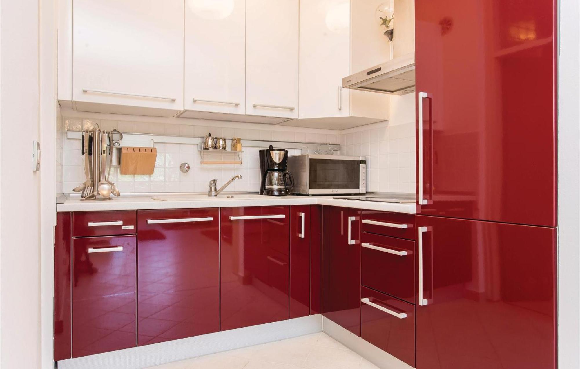 Amazing Apartment In Njivice With Wifi Zewnętrze zdjęcie